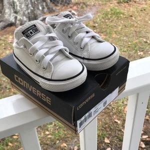 CONVERSE INFANT ALL WHITE W/BLACK TRIM